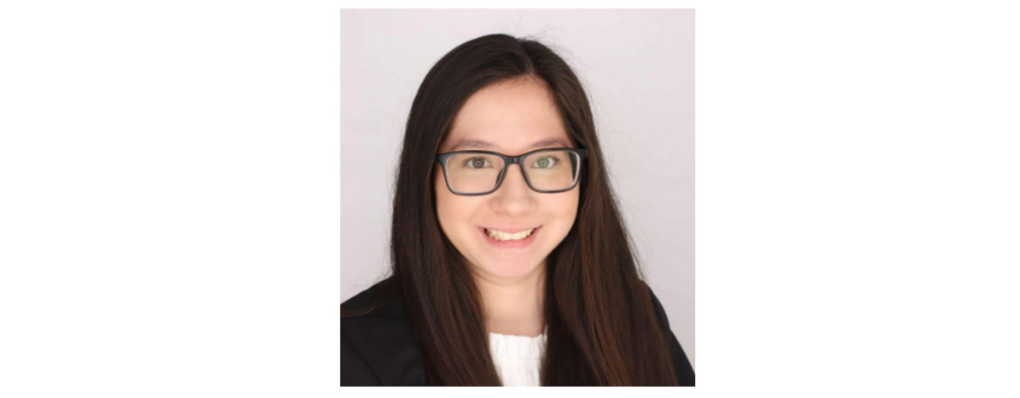 Nicollette's Headshot